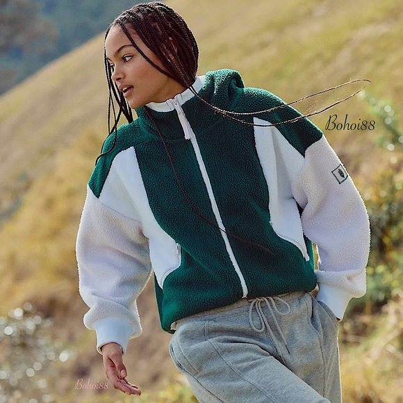 Free People Jackets & Blazers - NEW Free People Hit The Slopes Hoodie Jacket